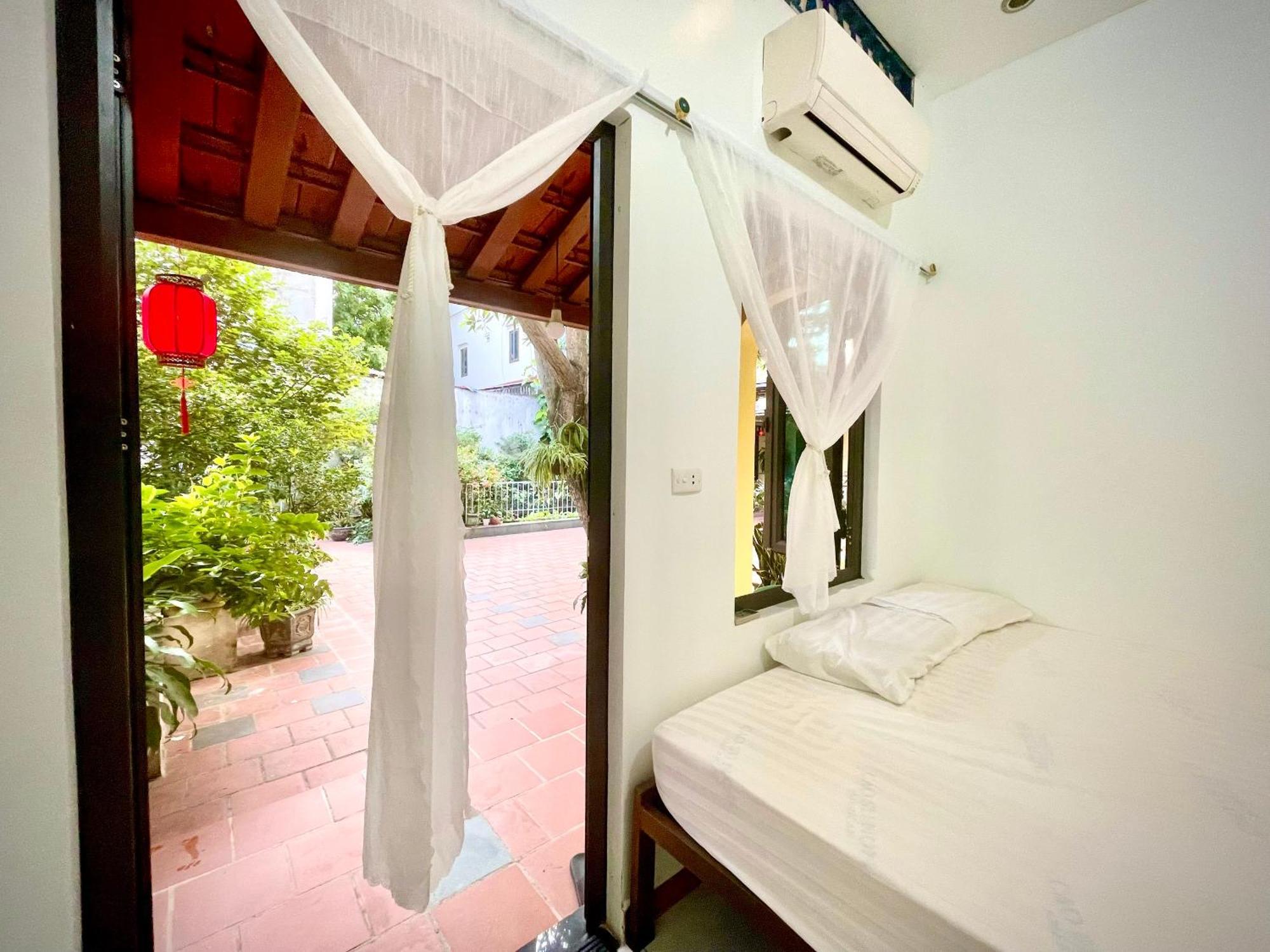 Lee Homestay Hanoi Exterior photo